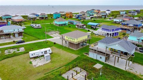 A home in Crystal Beach