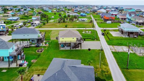 A home in Crystal Beach