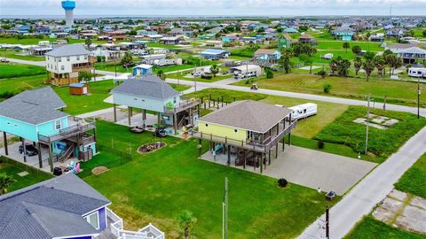 A home in Crystal Beach