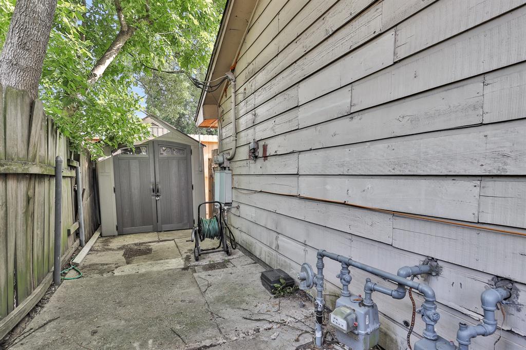 4006 Blalock Road