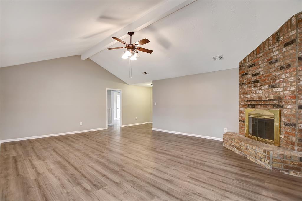 5342 Abercreek Avenue, Friendswood, Texas image 9
