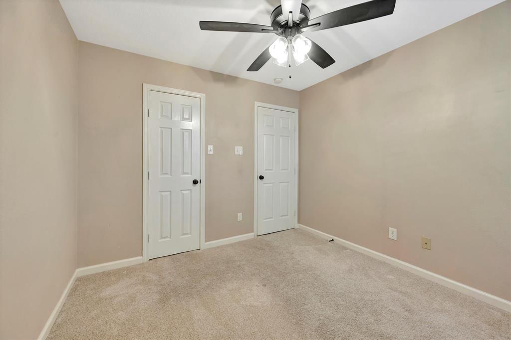 2889 Lost Cove Court, League City, Texas image 35