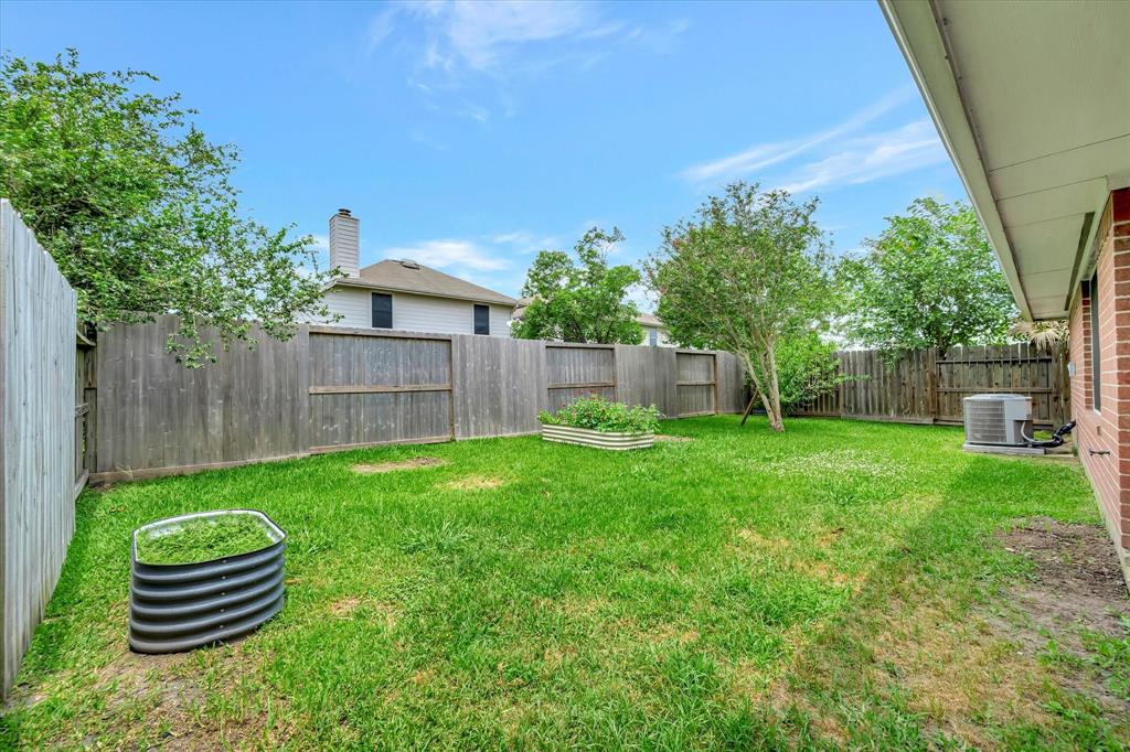 2889 Lost Cove Court, League City, Texas image 41