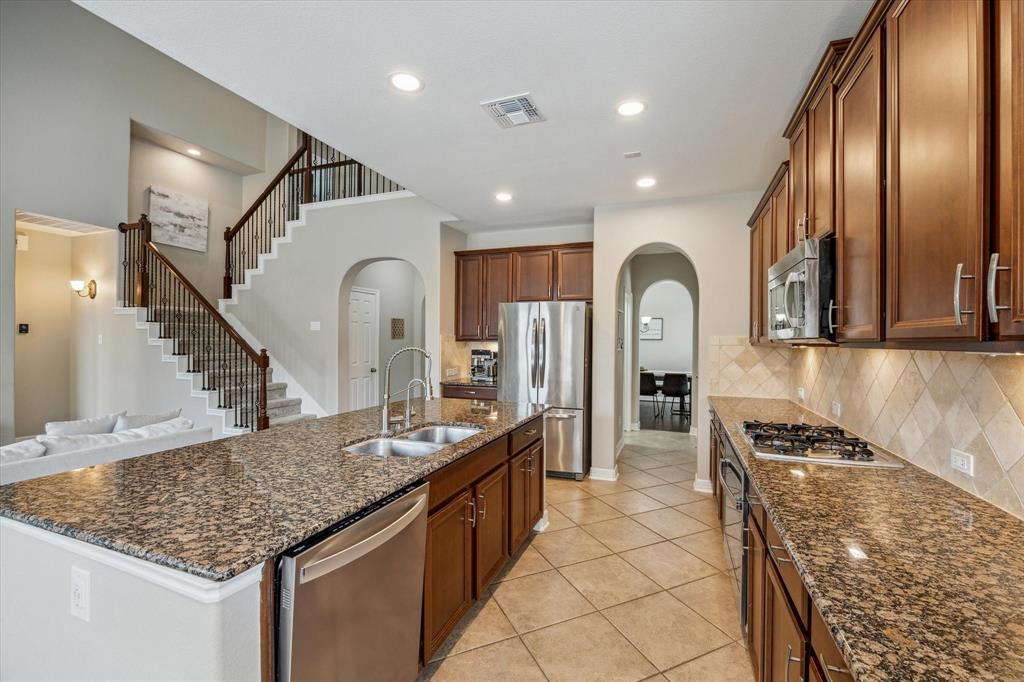 9982 Manor Spring Lane, Brookshire, Texas image 13