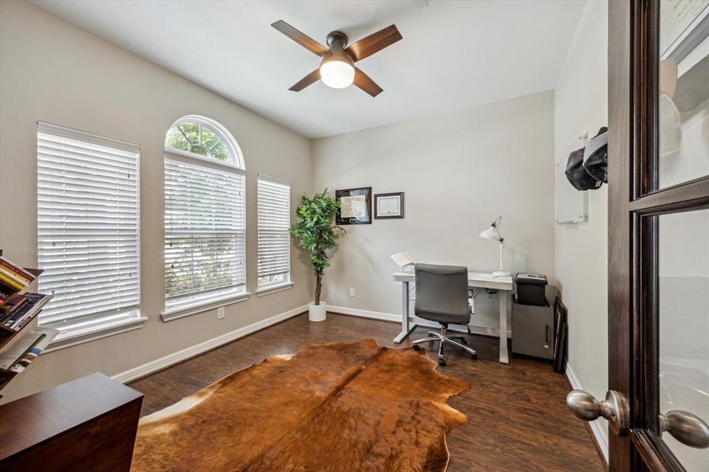 9982 Manor Spring Lane, Brookshire, Texas image 4