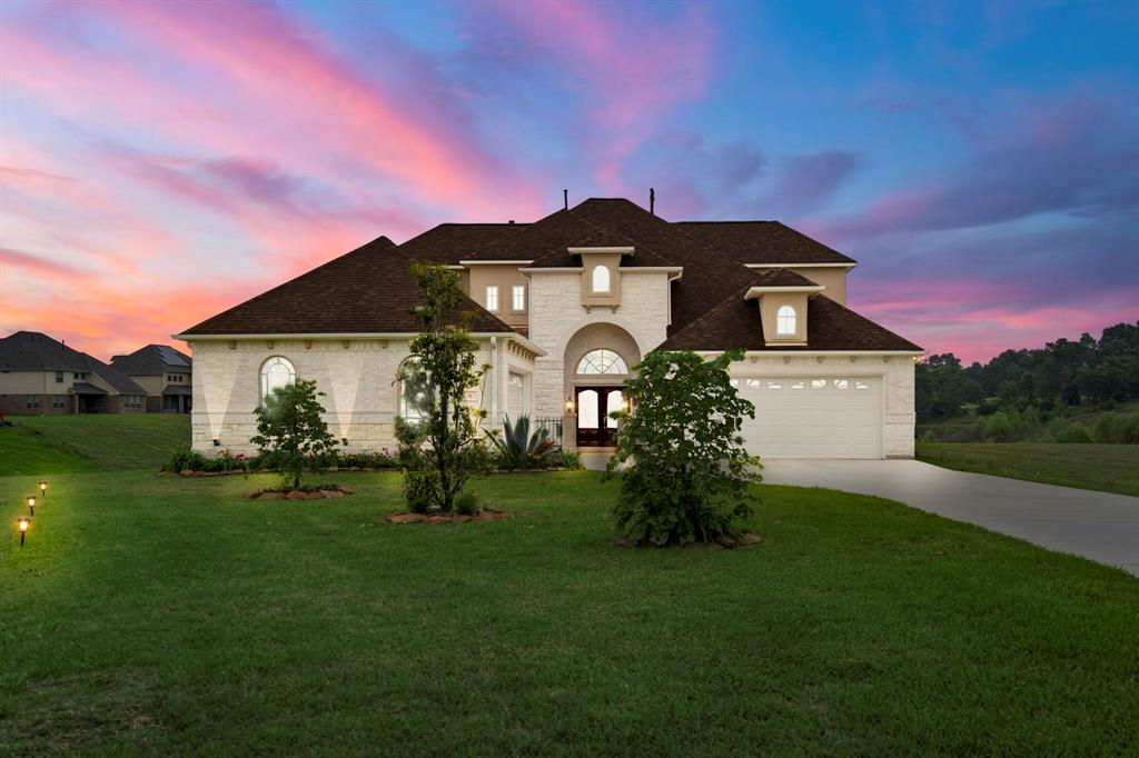 11 Waterstone Court, Montgomery, Texas image 2