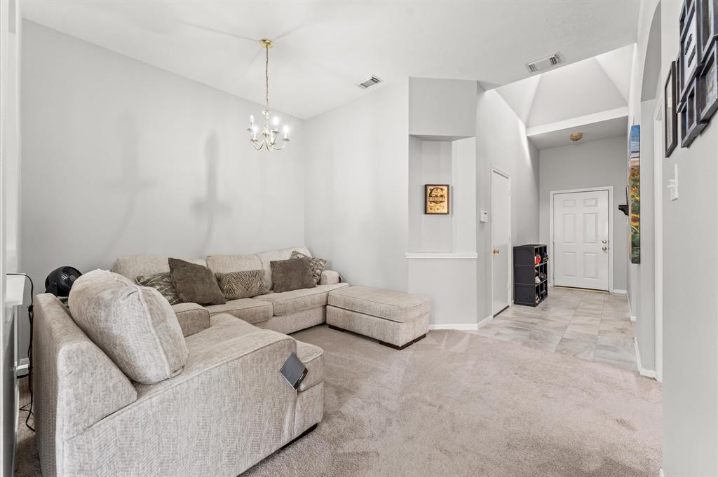 3911 Dogwood Bough Lane, Fresno, Texas image 11