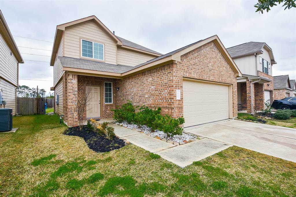7527 Merrylands Drive, Humble, Texas image 4