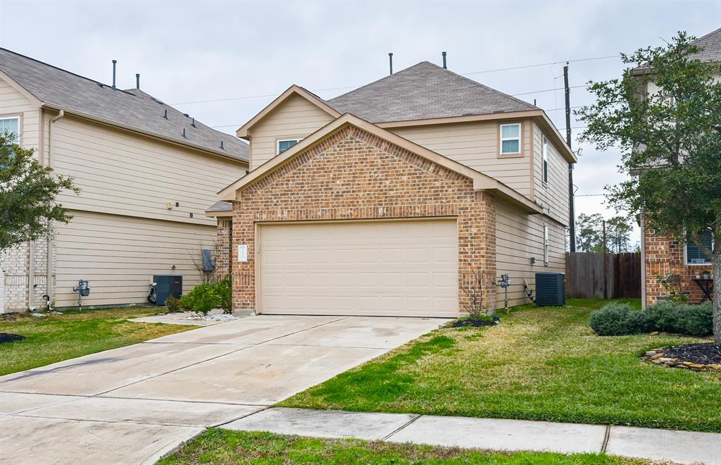 7527 Merrylands Drive, Humble, Texas image 3