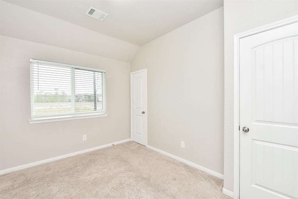 7527 Merrylands Drive, Humble, Texas image 24