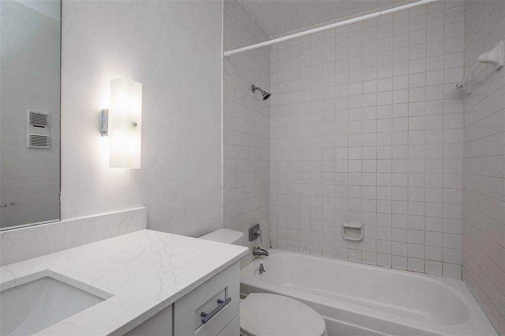 8521 Hearth Drive #33, Houston, Texas image 20