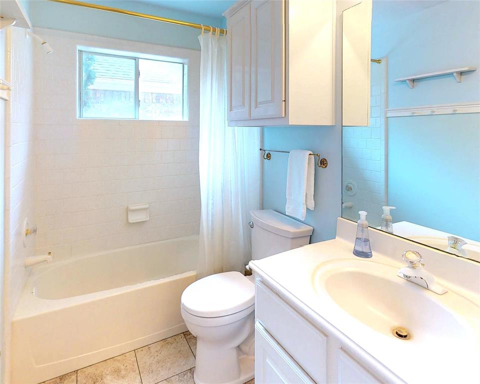 4246 Lakeshore Forest Drive, Missouri City, Texas image 32