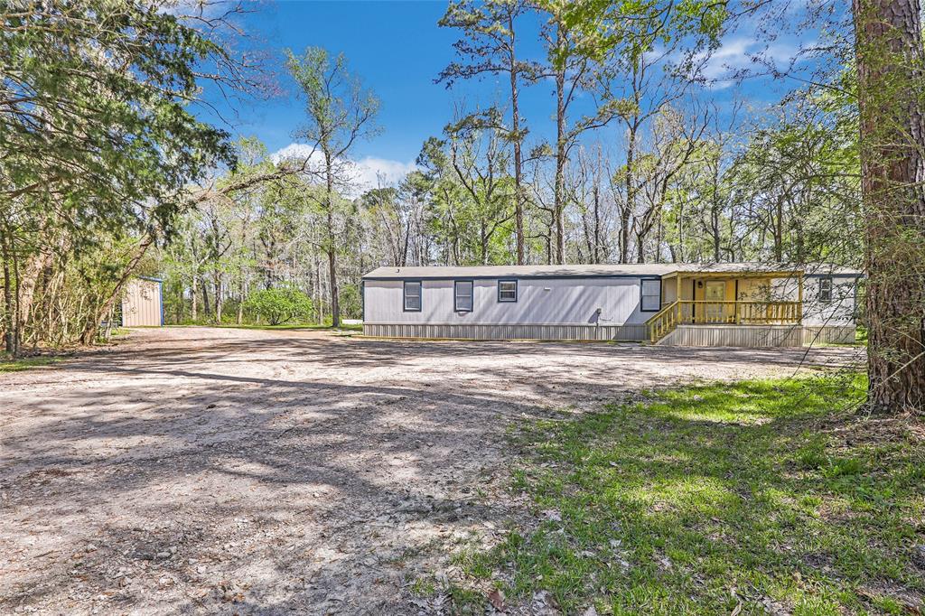 203 County Road 6763, Dayton, Texas image 29