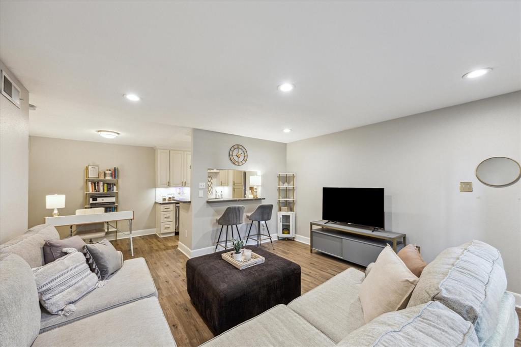 2250 Bering Drive #3, Houston, Texas image 1