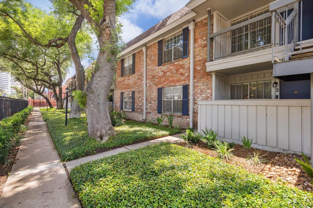 2250 Bering Drive #3, Houston, Texas image 11