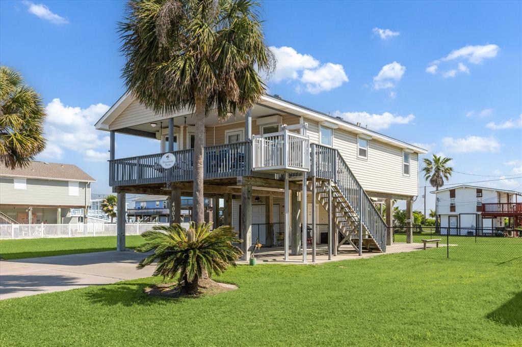 4003 Reeves Drive, Galveston, Texas image 2