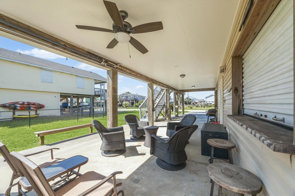 4003 Reeves Drive, Galveston, Texas image 21