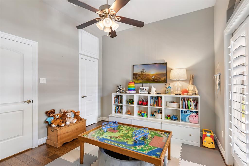 11 Turtle Cove Court, Kingwood, Texas image 37