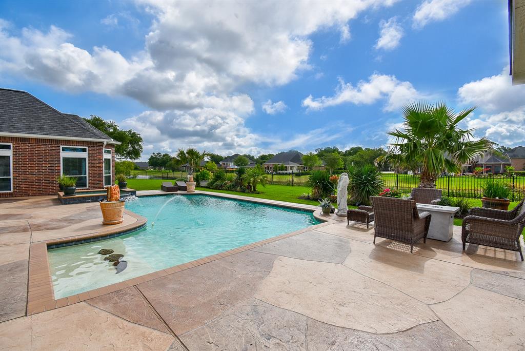 9110 Royal Crest Lane, Richmond, Texas image 44