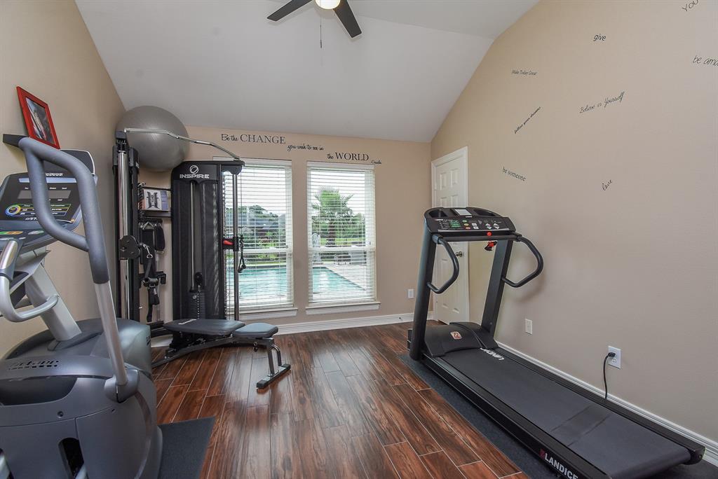 9110 Royal Crest Lane, Richmond, Texas image 42