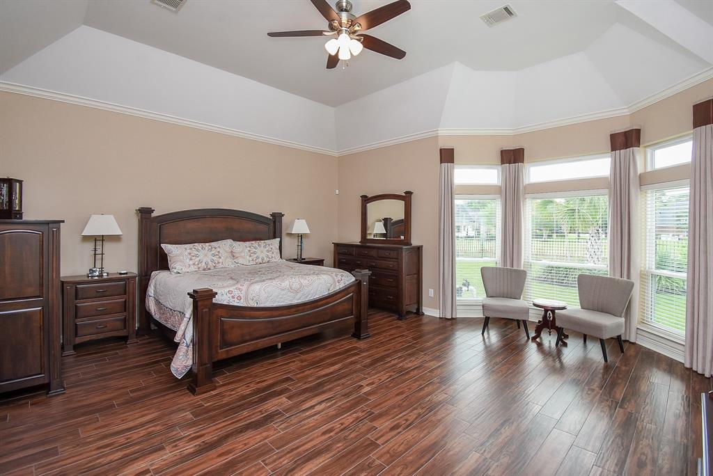 9110 Royal Crest Lane, Richmond, Texas image 29