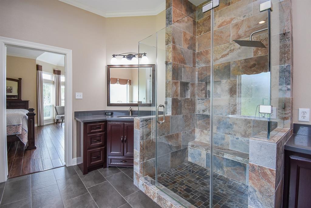 9110 Royal Crest Lane, Richmond, Texas image 33