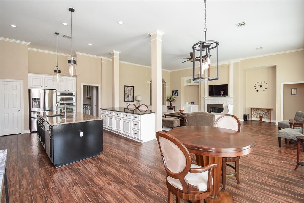 9110 Royal Crest Lane, Richmond, Texas image 20