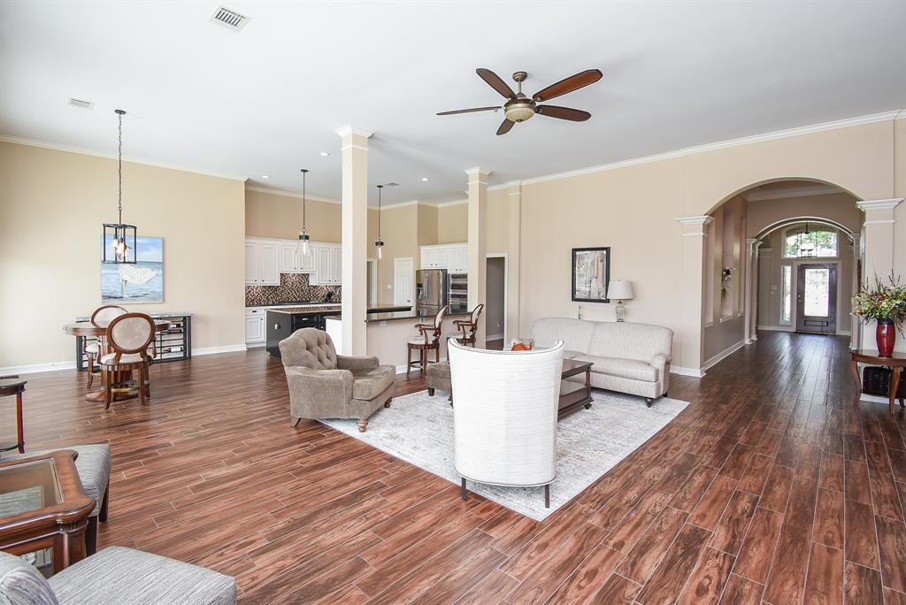 9110 Royal Crest Lane, Richmond, Texas image 17