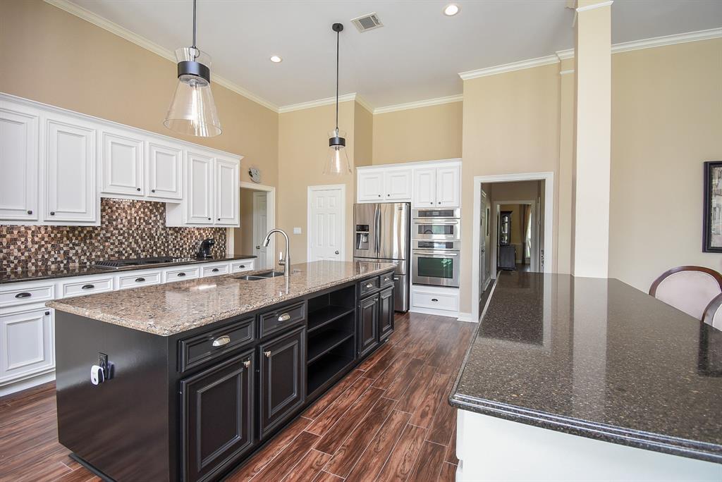 9110 Royal Crest Lane, Richmond, Texas image 22
