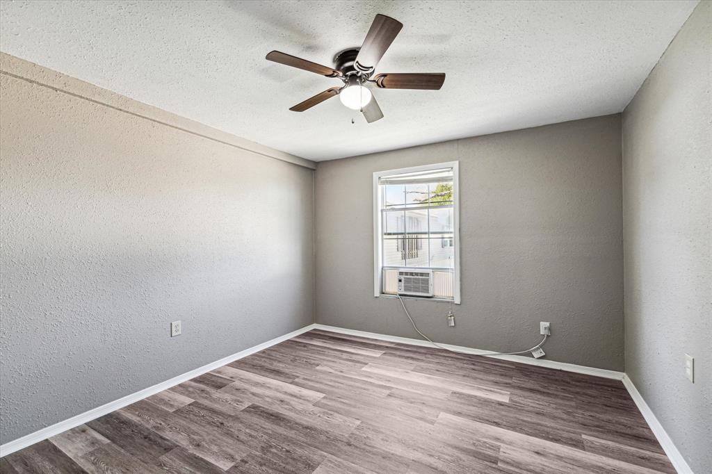 135 Canvasback Cay St, Baytown, Texas image 8