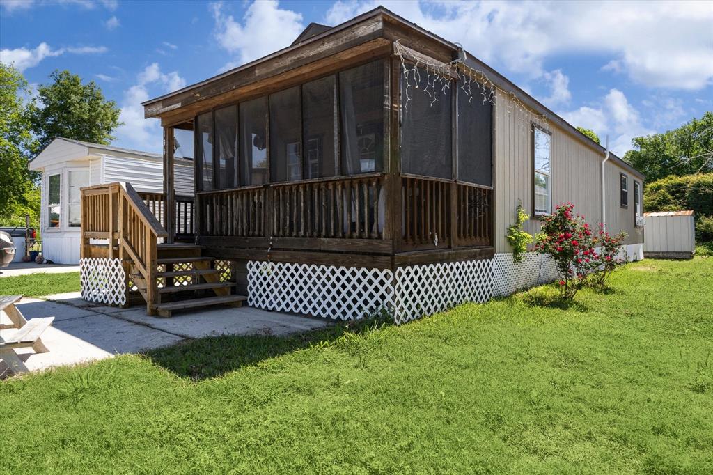 135 Canvasback Cay St, Baytown, Texas image 4