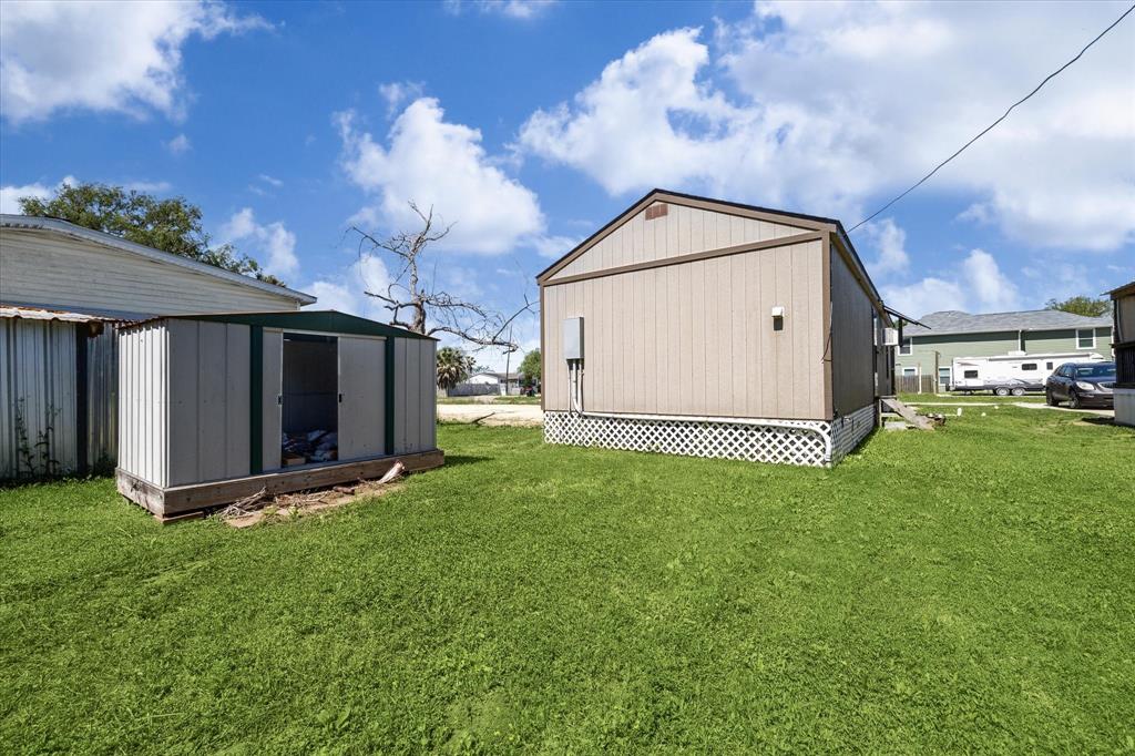 135 Canvasback Cay St, Baytown, Texas image 10