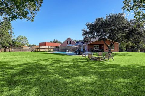 A home in Lomax