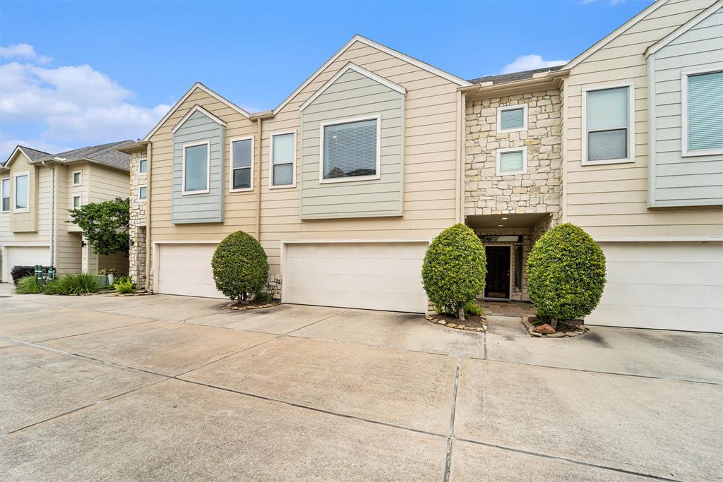 3810 Centerplaza Drive, Houston, Texas image 2