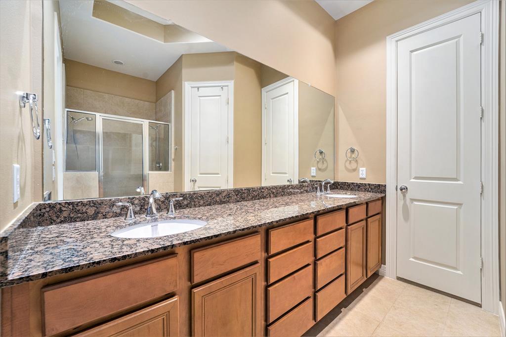 3810 Centerplaza Drive, Houston, Texas image 15