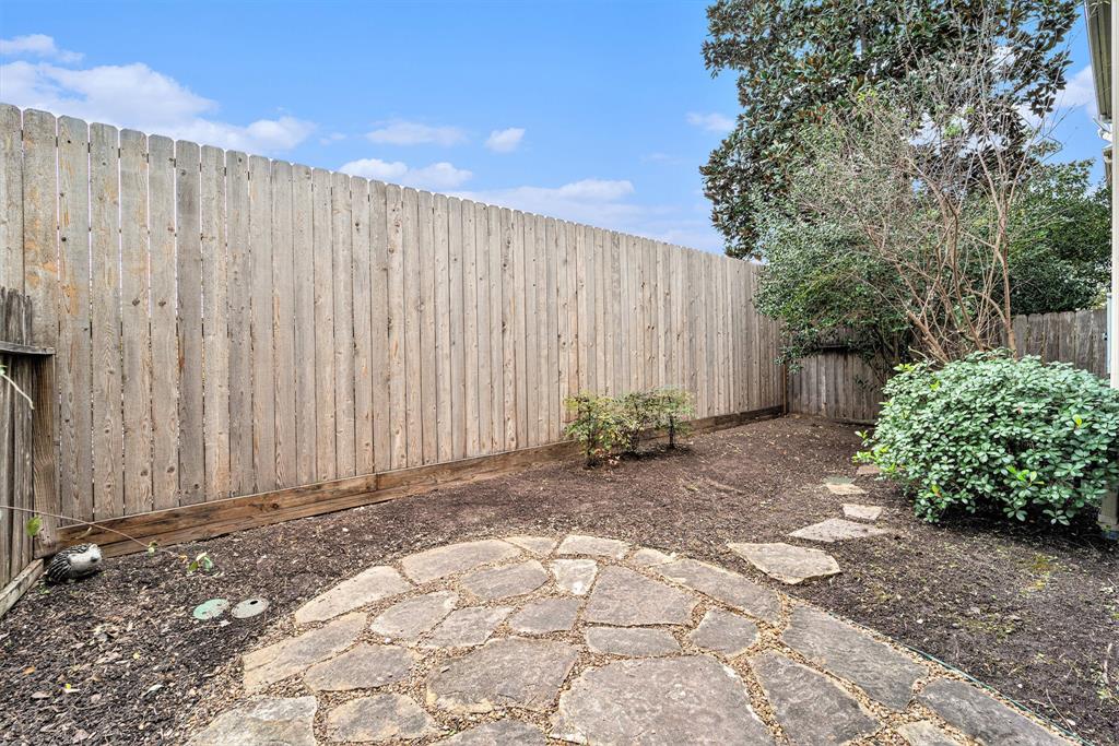 3810 Centerplaza Drive, Houston, Texas image 5