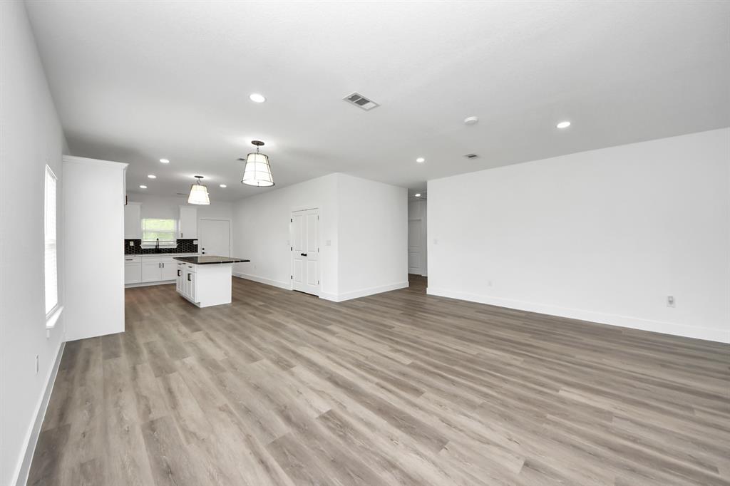 5046 Muske Ln Lane, Brookshire, Texas image 12