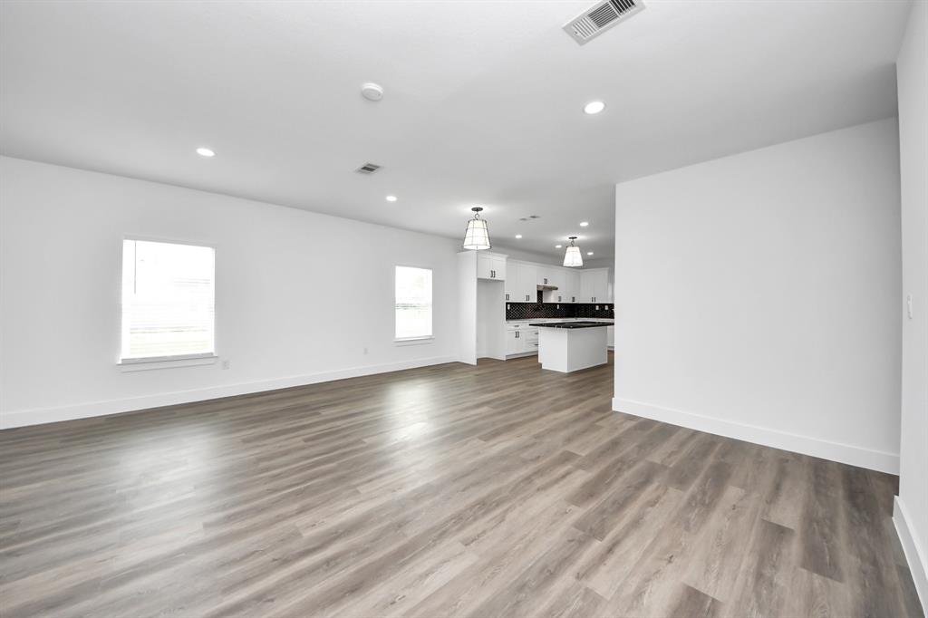 5046 Muske Ln Lane, Brookshire, Texas image 11