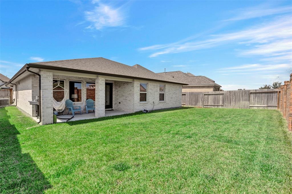 2814 Bayrose Drive, Texas City, Texas image 33
