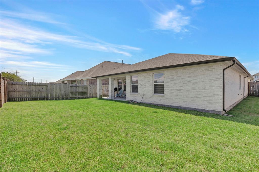 2814 Bayrose Drive, Texas City, Texas image 35