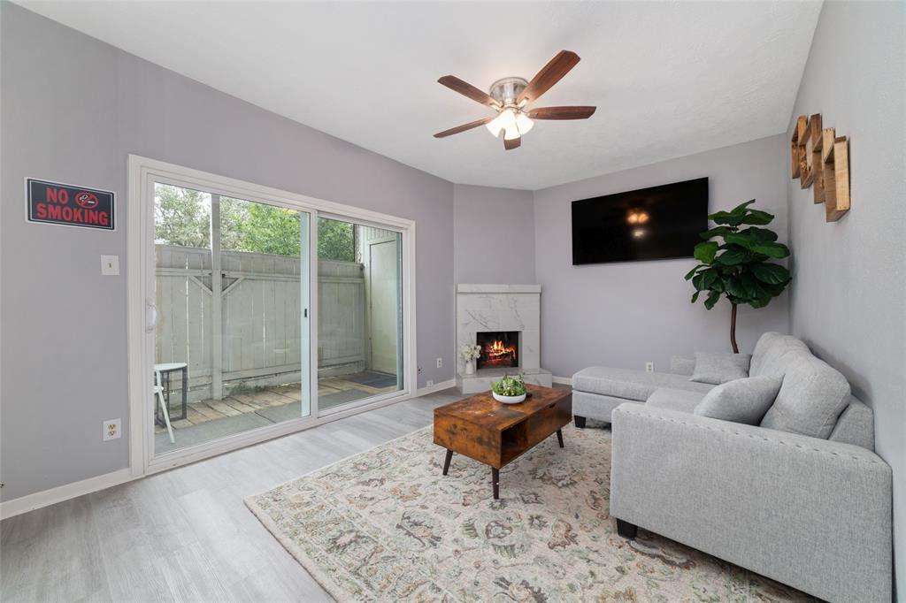 2300 Augusta Drive #15, Houston, Texas image 1