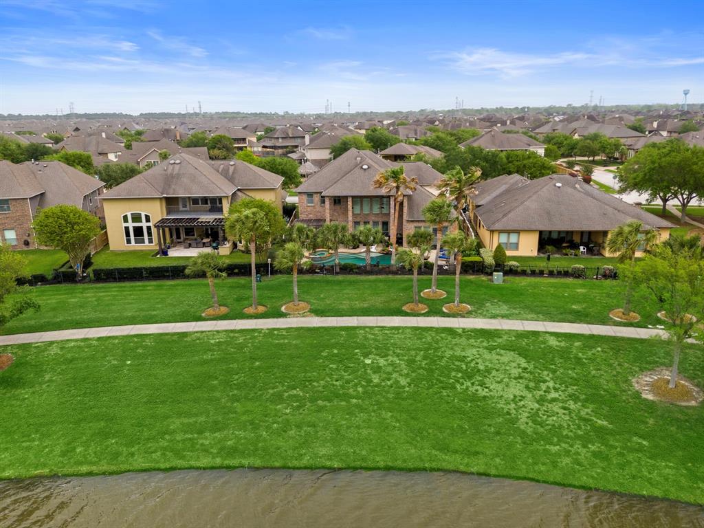 4616 La Escalona Drive, League City, Texas image 48