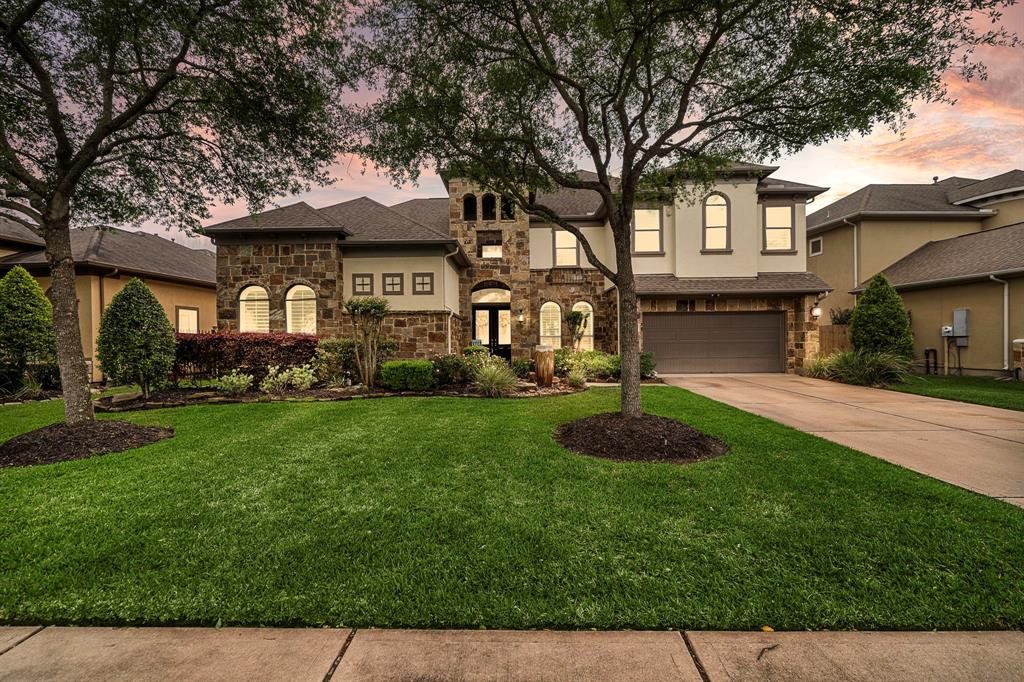 4616 La Escalona Drive, League City, Texas image 1