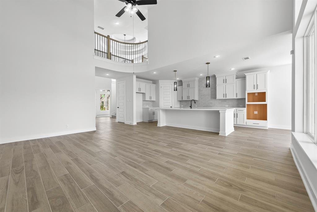 5802 Silver Perch Lane, Manvel, Texas image 4