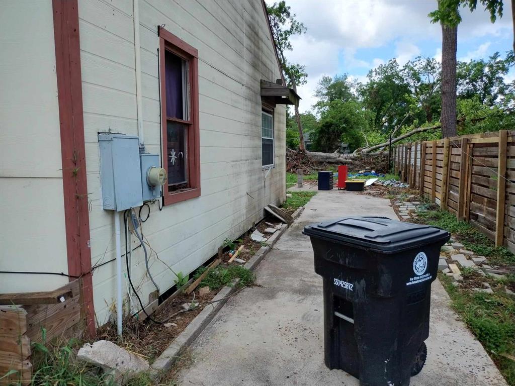 6911 Finch Street, Houston, Texas image 6