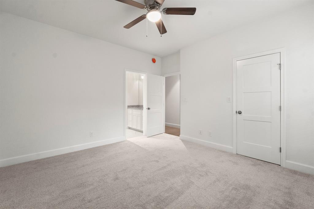 28200 E Stallion Lane, Waller, Texas image 32