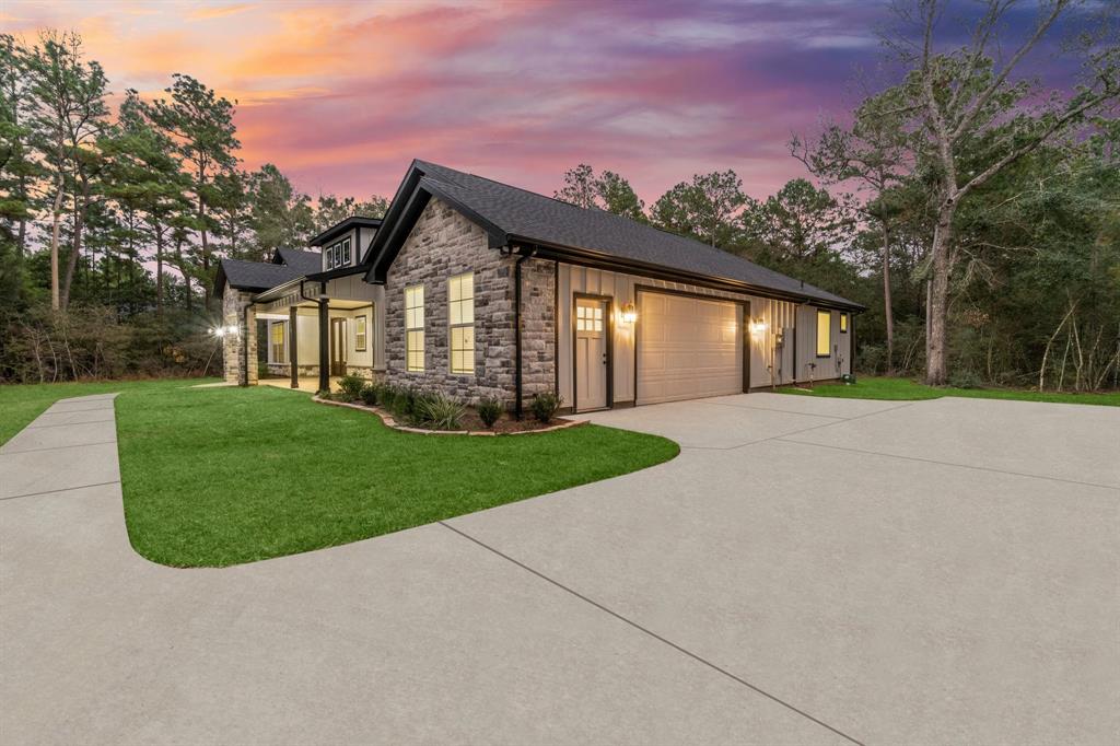 28200 E Stallion Lane, Waller, Texas image 43