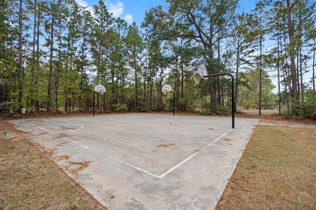 28200 E Stallion Lane, Waller, Texas image 48