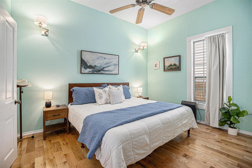 3306 Avenue R, Galveston, Texas image 19