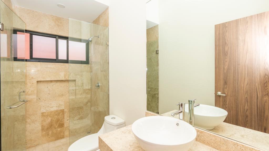 37700, Mexico, 3 Bedrooms Bedrooms, ,4 BathroomsBathrooms,Residential,Active,51655